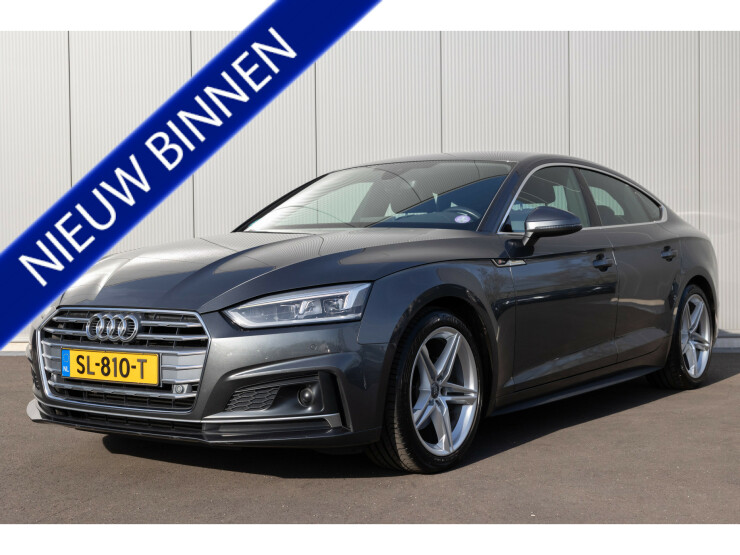 Audi-A5-0